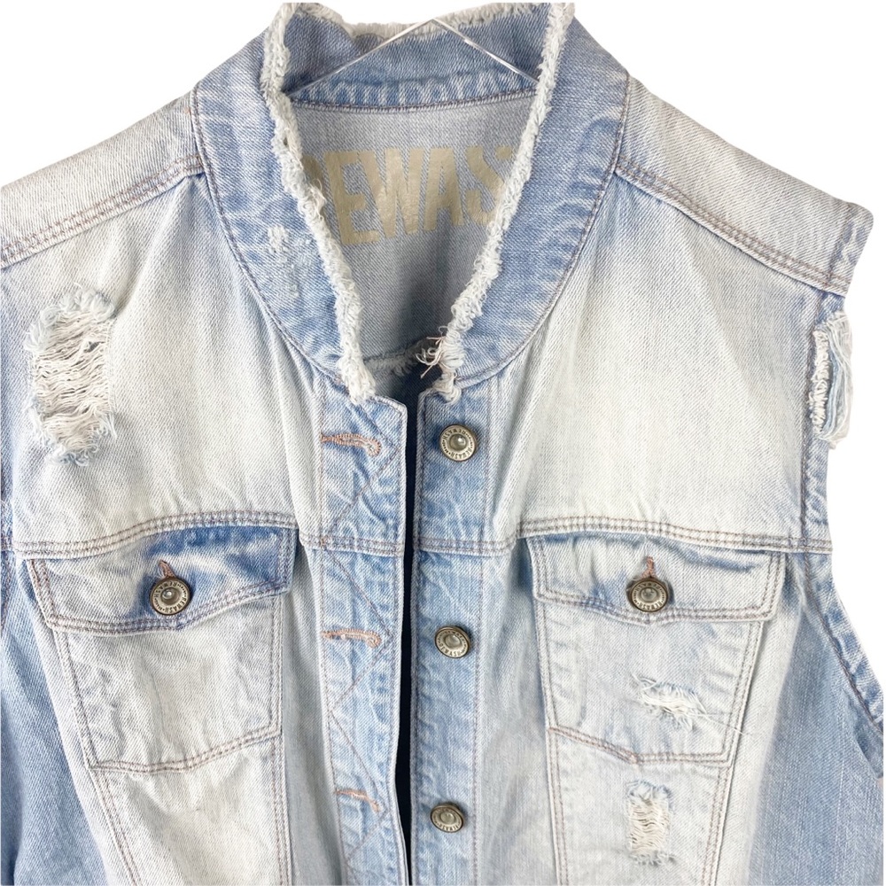 Rewash Vintage Distressed Destroyed Denim Jacket Vest Size Large - Picture 2 of 8
